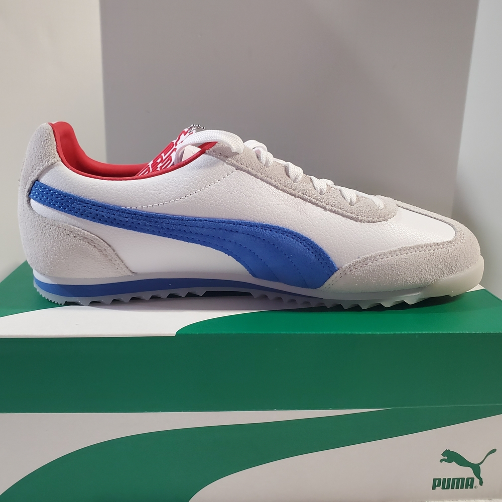 Puma White and Blue Women's Sneakers with Red Accents - Picture 6 of 10